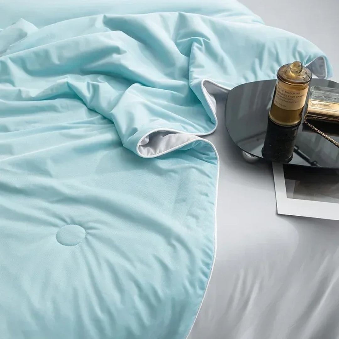 BreezeNest™ - Cooling Blanket